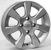 Replica WSP Nissan (W1852) Tiida 5,5x15 4x114,3 ET 40 Dia 66,1 (silver)