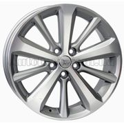 Replica WSP Toyota (W1770) LAquila 7,5x19 5x114,3 ET 35 Dia 60,1 (silver polished)