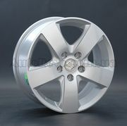 Replay Suzuki (SZ16) 6,5x16 5x114,3 ET45 DIA (SF)
